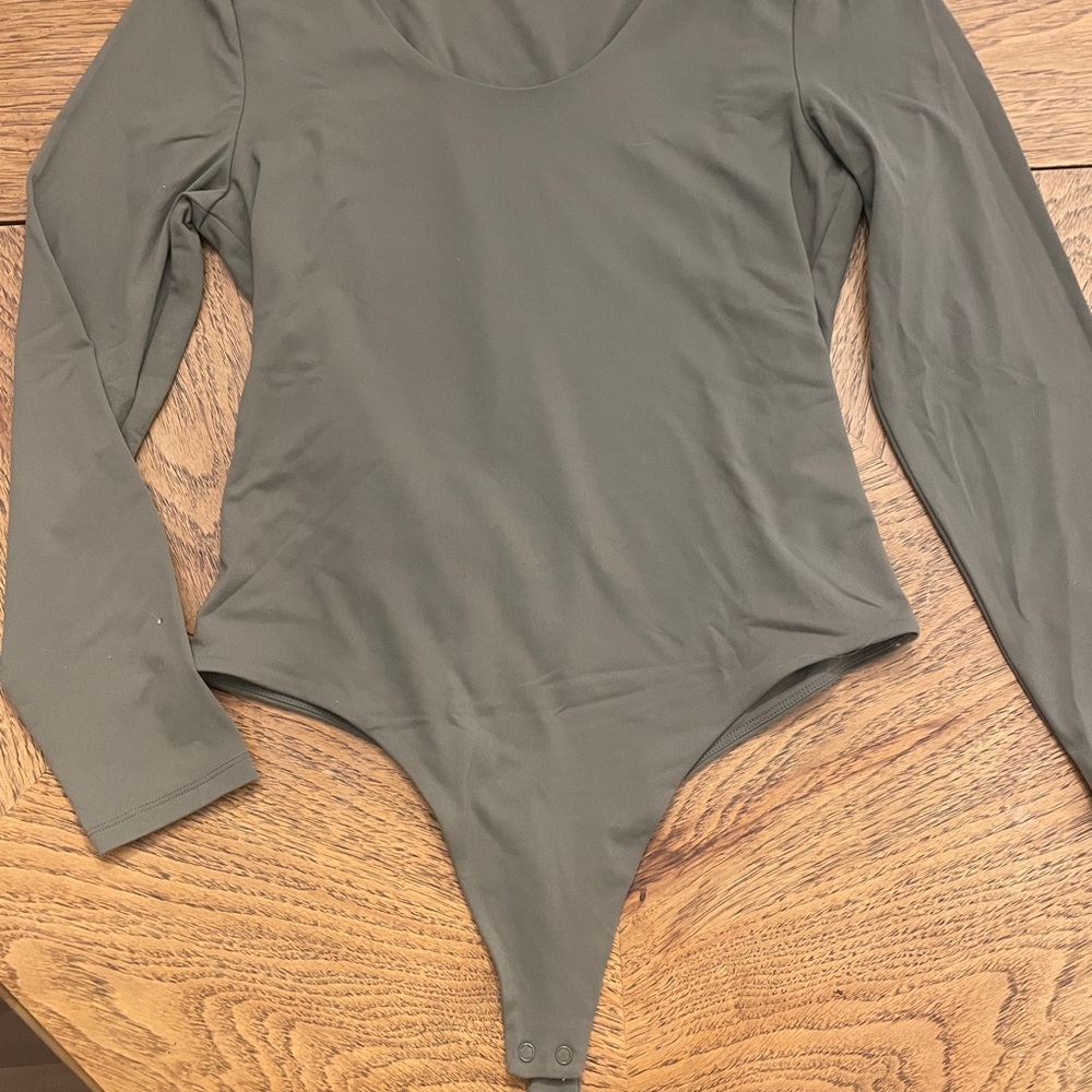 Nuuds Green Scoop Neck Bodysuit Top with Long Sleeves